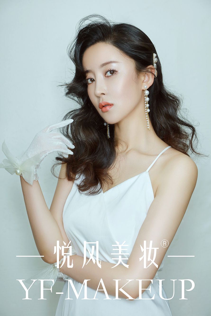 时尚明星造型 简约而又不失高级感