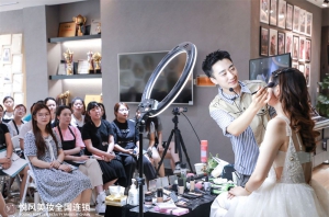 西安的哪些化妆学校可以学习最新的韩式新娘化妆造型？