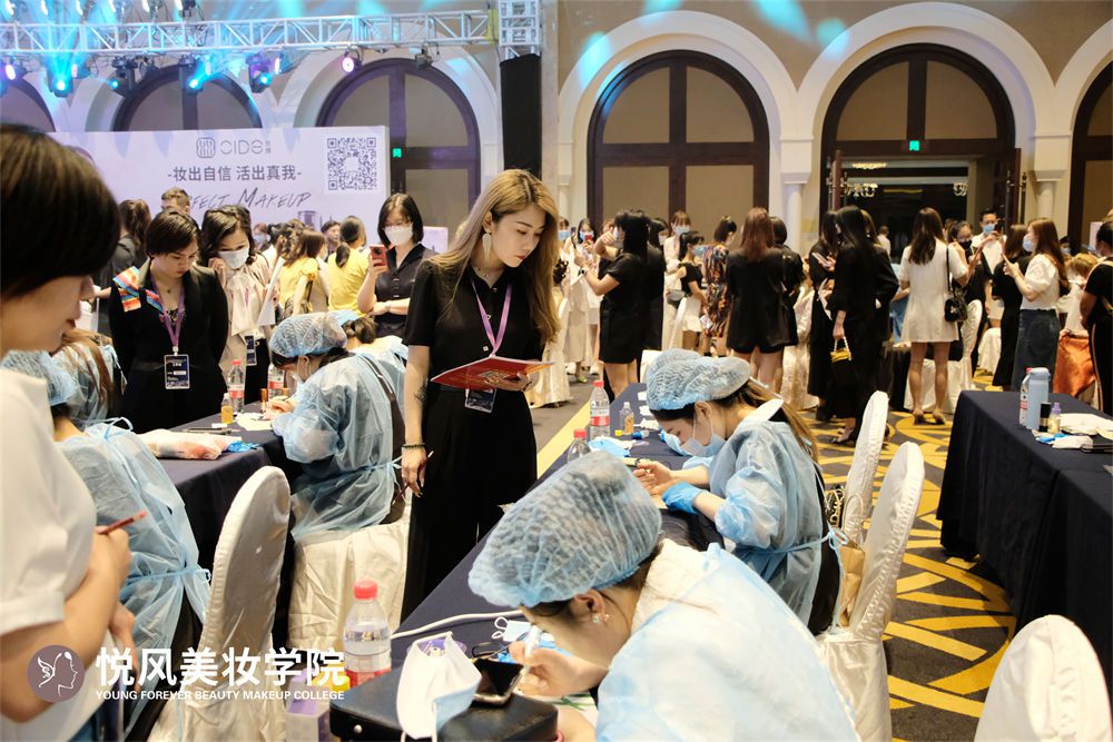 西安化妆学校有哪些比较正规专业靠谱的呢