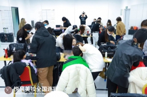 扎根逐梦美业，我在悦风美妆的真实学习日常